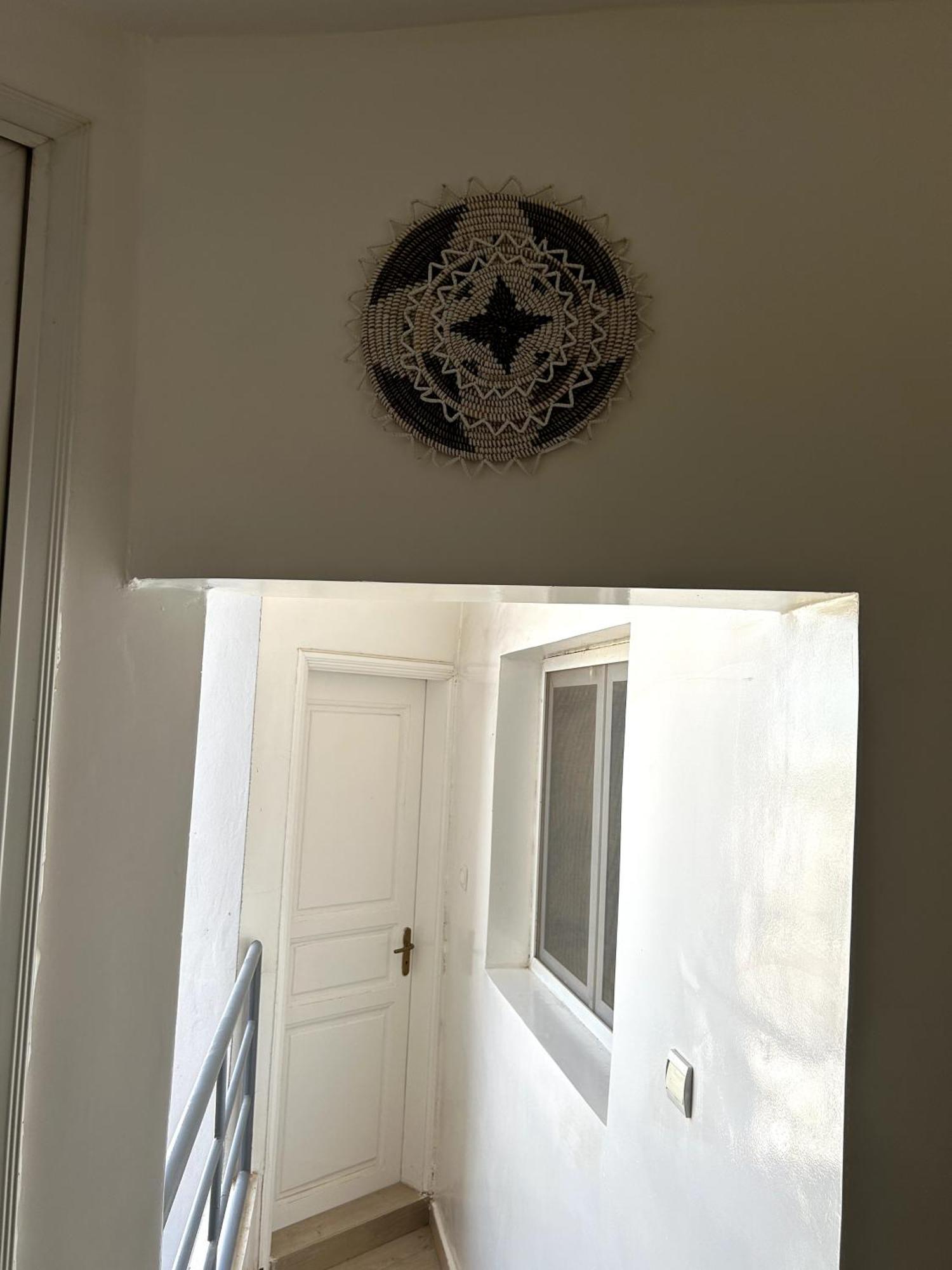 Chambre Spacieuse Avec Balcon - Salle De Bain Exterieure Privee & Breakfast แซ็ง-ลุย ภายนอก รูปภาพ