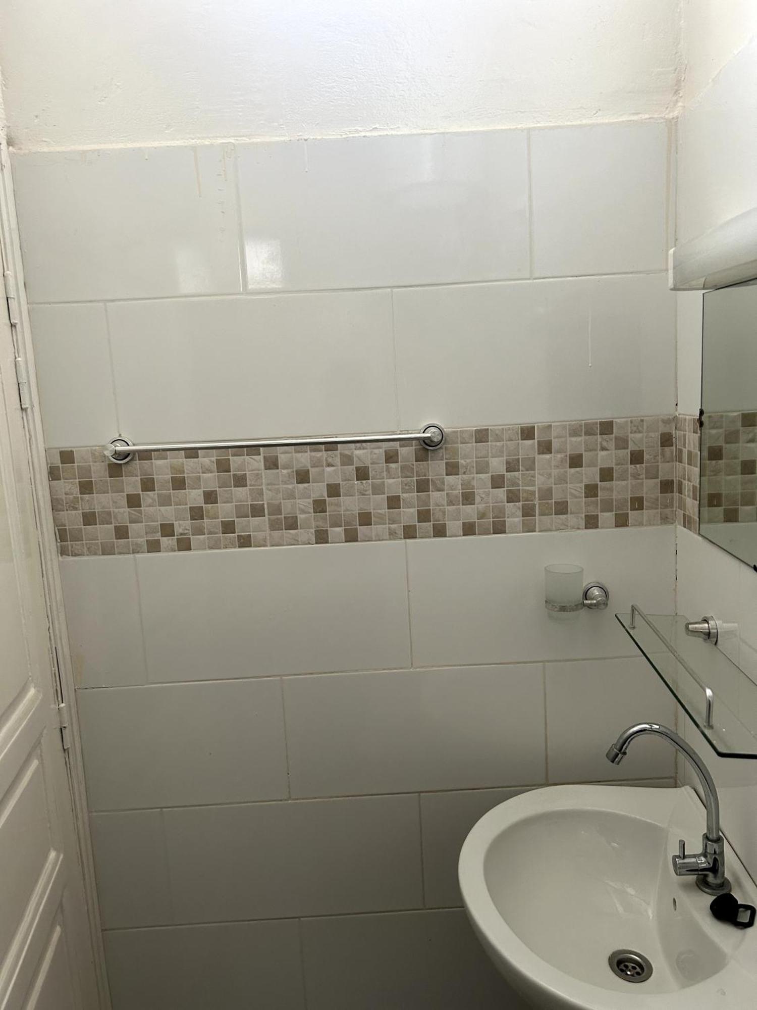 Chambre Spacieuse Avec Balcon - Salle De Bain Exterieure Privee & Breakfast แซ็ง-ลุย ภายนอก รูปภาพ