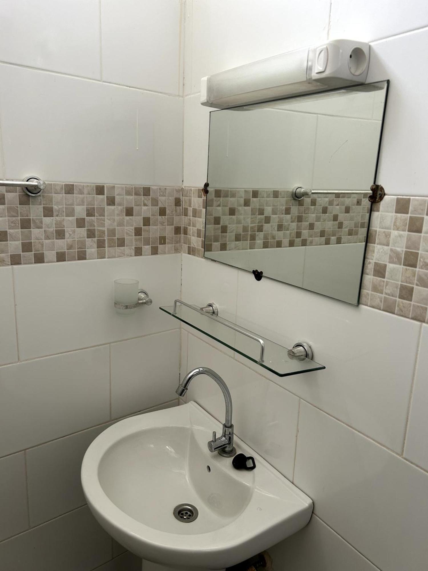 Chambre Spacieuse Avec Balcon - Salle De Bain Exterieure Privee & Breakfast แซ็ง-ลุย ภายนอก รูปภาพ